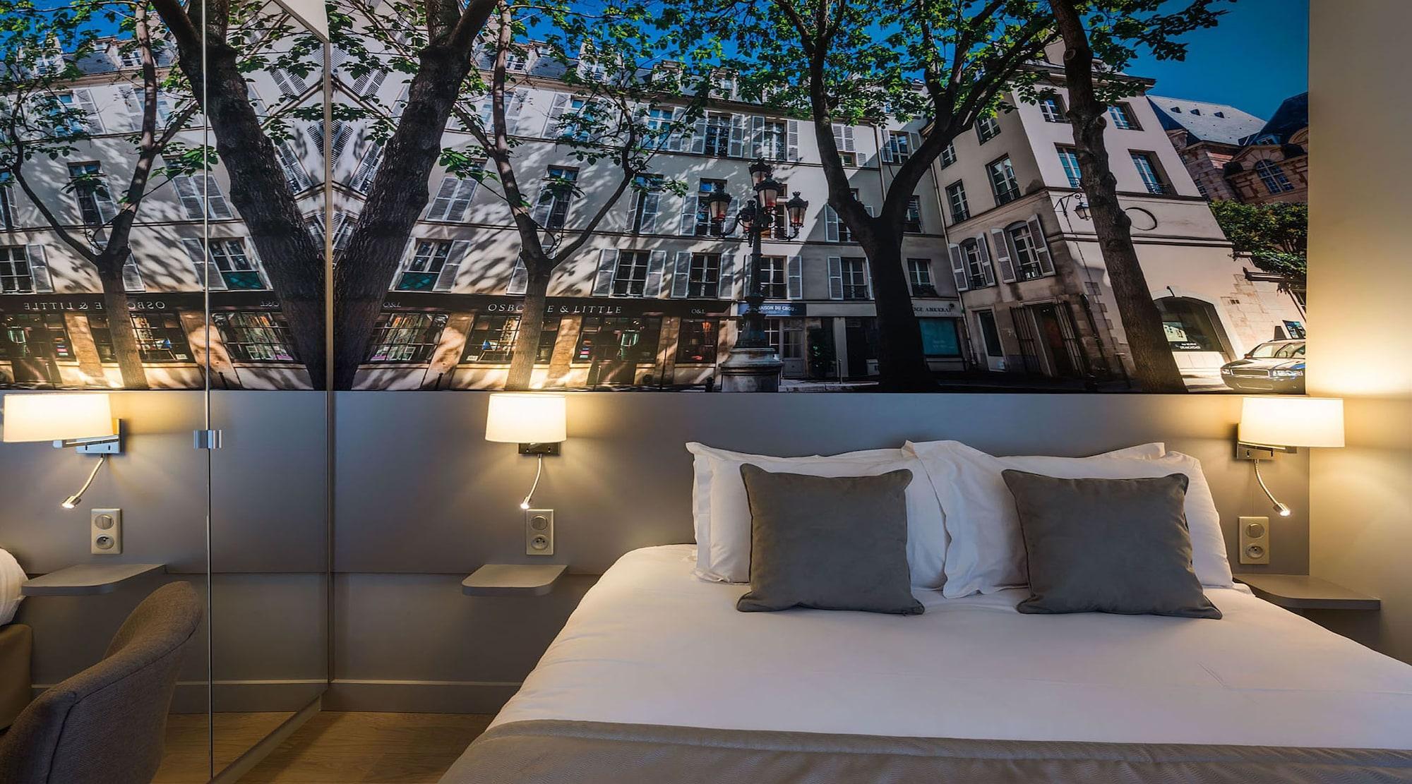 Midnight Hotel Parijs