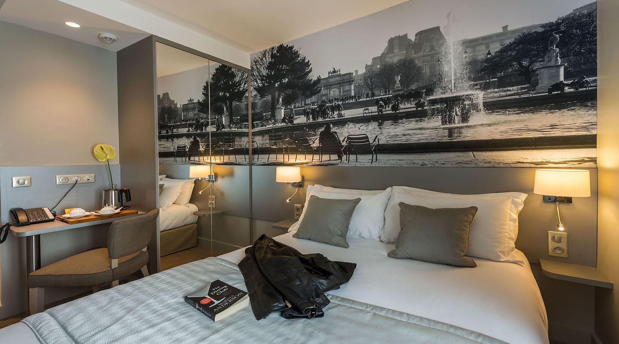 Midnight Hotel Parijs